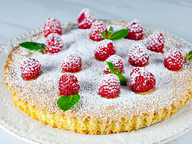 cake with raspberries