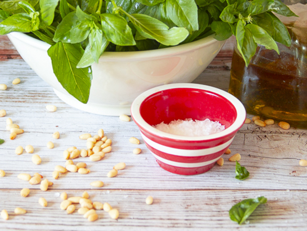pesto ingredients